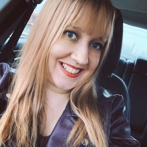 Meet your Posher, Deidre